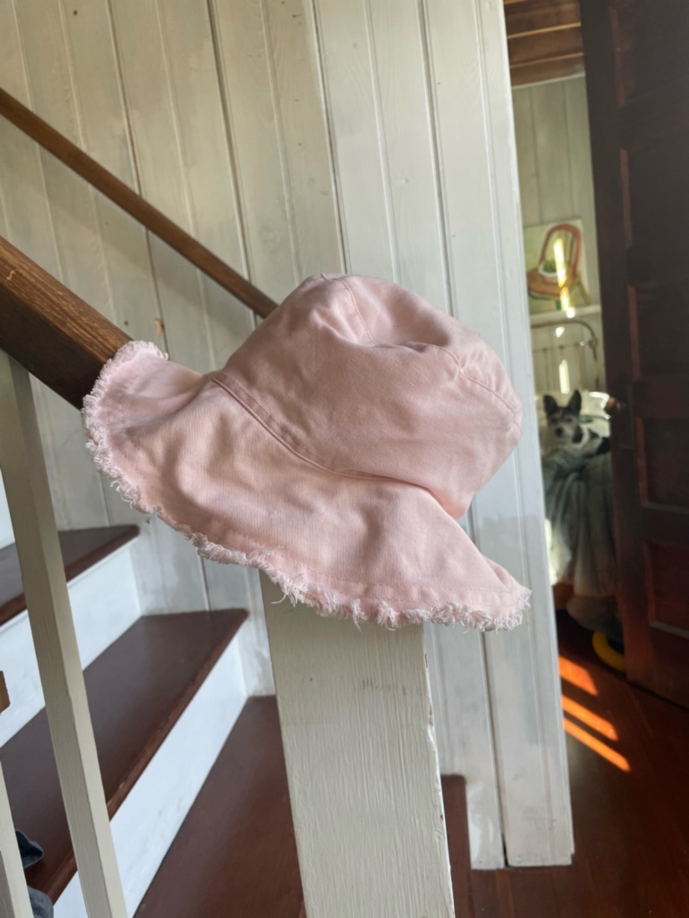 Soft Pink Frayed-Edge Sun Hat